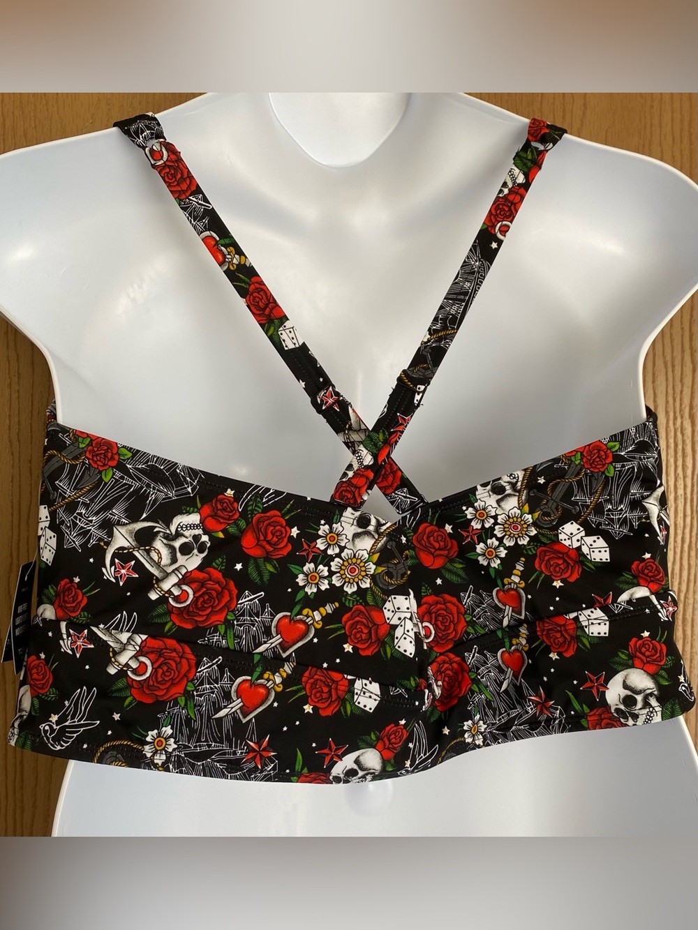 NWT Torrid Retro Tattoo Bikini Top - Plus Size 3 - Roses/Skulls/Swords -Oh My! - Picture 2 of 10